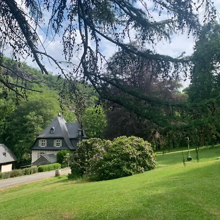 Haus Rheinberg Gaestehaus Lorch am Rhein Esterno foto